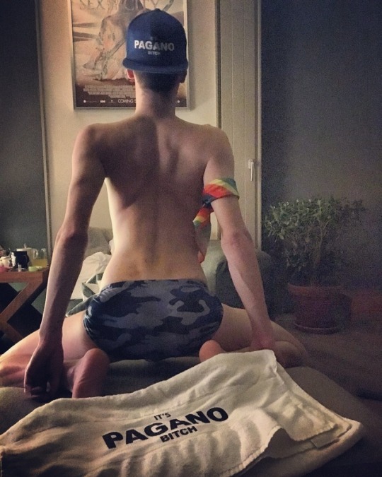 twinkyrobby:  Ready? Set. Go.