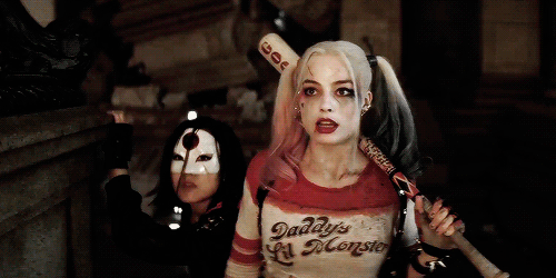 harleyquinnsquad:It’d be a shame to get blood all over my  n i c e   n e w   o u t f i t !