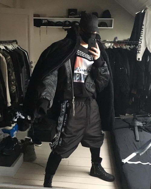 Porn Pics mxdvs:King Of The NorthFor more of my fits,