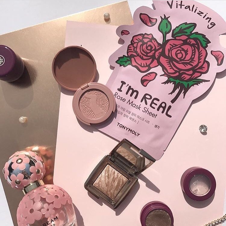 lesbiandaydream:https://instagram.com/p/BX5qLVugEHP/