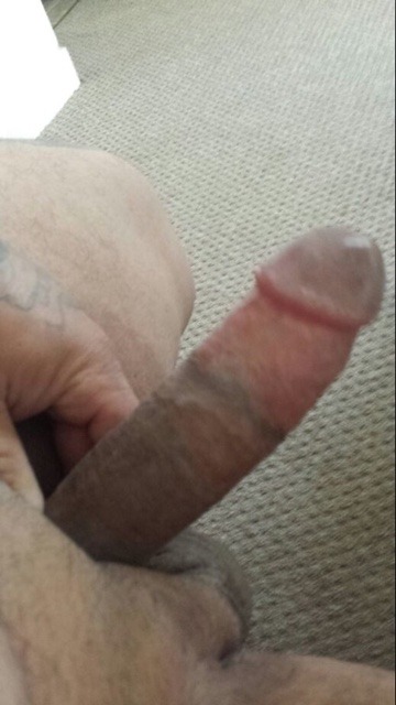 husky14fun:  papibaitclub215:  Submission   Tomas L  Philadelphia   Big daddy got