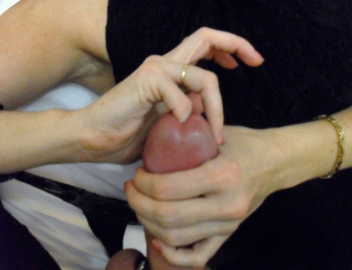 cross7611:  urethrallove:  Fingering his cock 5  I’m trying so hard to get there