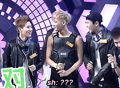 :  01/99 Suho Problems: Accidentally getting placed on the team with all the tall