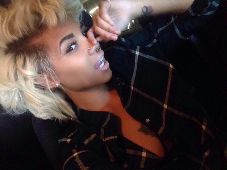 baddie4lif3:  http://baddie4lif3.tumblr.com/http://instagram.com/mz.amaya/
