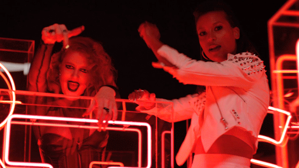 sizvideos:  Watch ICONA POP’s new exuberant video with MAKE UP FOR EVER 