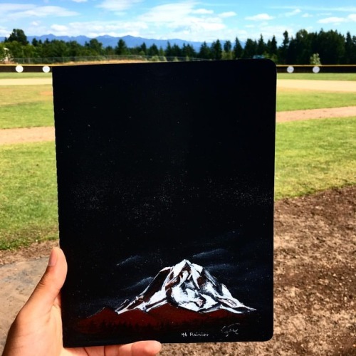 Mt rainier came out form behind the clouds for just long enough for me to draw it • • &bul