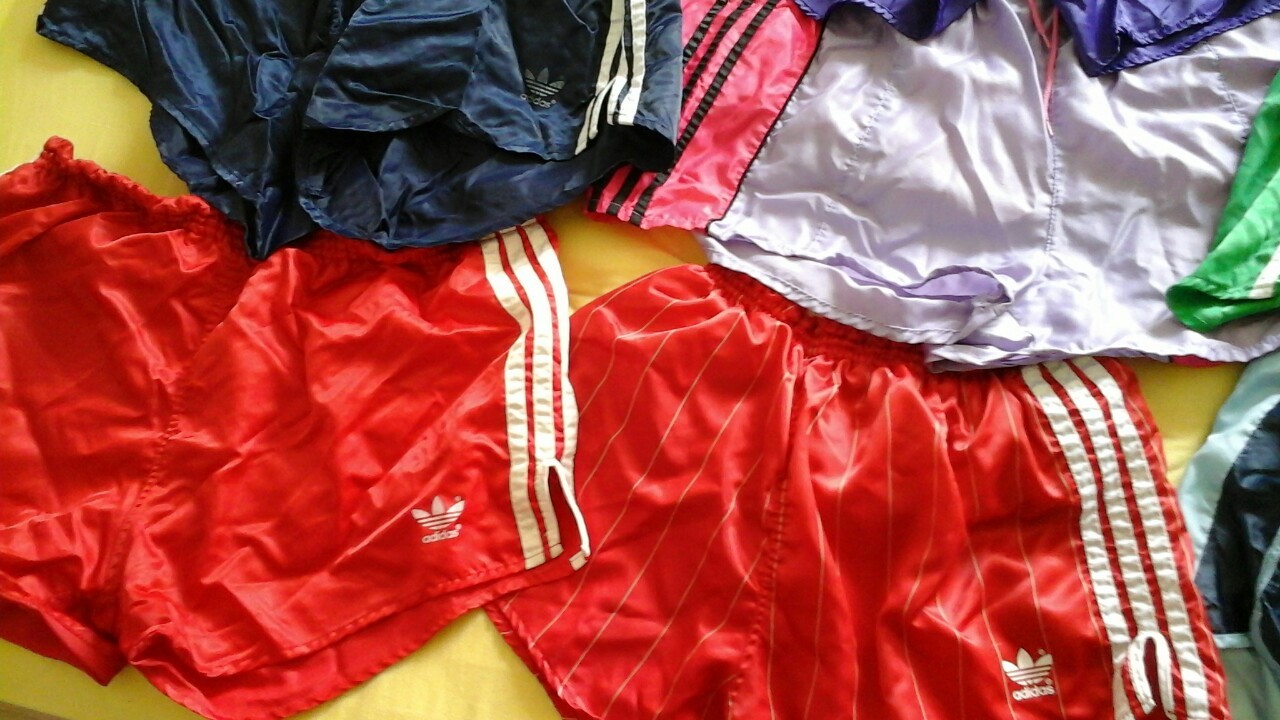 adidaswixman:  feedinglover76: feedinglover76:  Ein kleiner Teil meiner Glanzshorts