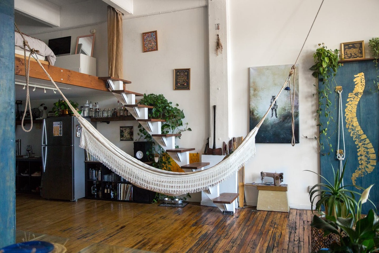 gravityhome:  Plant-filled loft in Brooklyn | photos by Minette Hand  Follow Gravity