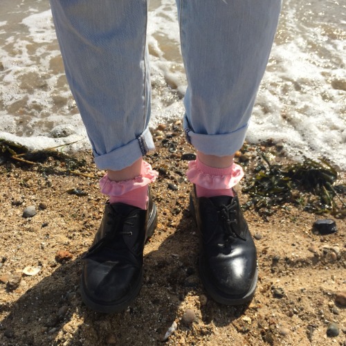 plantre: there’s some days where i really appreciate living by the sea