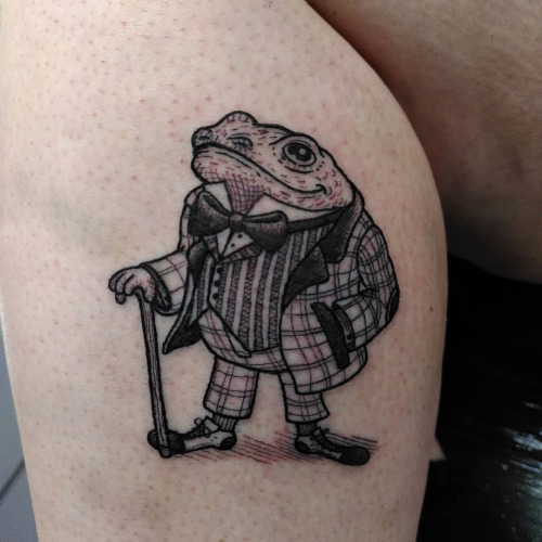 A dapper gentletoad friend for the wonderful Keera! I had so much fun making this fella - thanks for