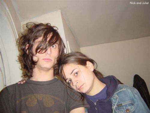 thestrokesdoingthings:Nick Valensi poses for a photo with another human.