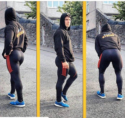 manrumpsxxx:  Follow Me For The Sexiest Rumps On Tumblr 