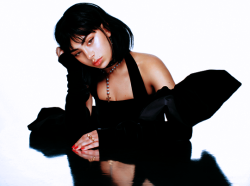 voulair: Charli XCX for Pop 2