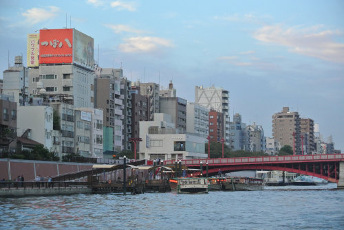 tokyo5373 by Kazushige TanaseVia Flickr:Scenery from the water bus.