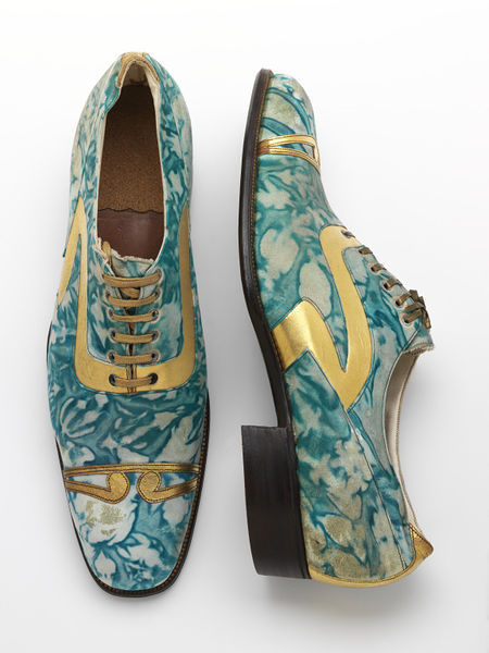 goddamnshinyrock:vimyvickers:— 1925 Oxford shoes by Coxton Shoe Co. Ltd, Rushden (Northamptonshire),