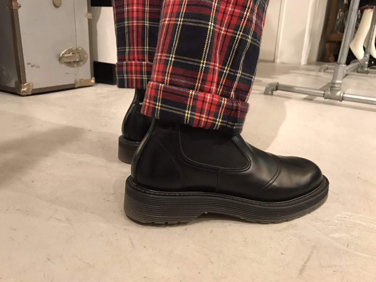 EVERGREY JOURNAL — foot the coacher-ANARCHO SIDEGORE BOOTS