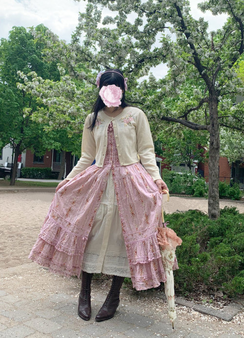  An old Pink House-y outfit from last spring among the crabapples (or, at least I think they’r