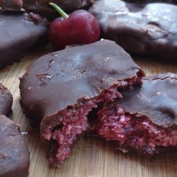 Happylittleveganmite:  Mmm Raw Cherry Ripes. Raw Shredded Coconut, Cherries, Strawbs,