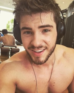 codychristian:  codychristian Scruff’s