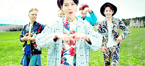 littleshinee-deactivated2017050:  ☆ SHINee - 「LUCKY STAR」☆ 