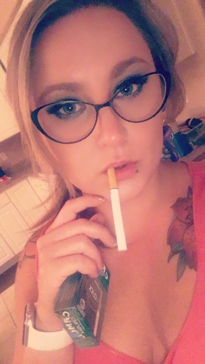 pinkrainstorm92: Smoke time??