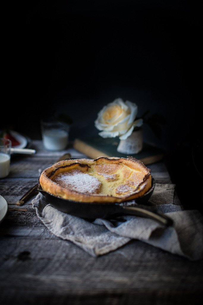 roldam:(via buttermilk + white chocolate dutch baby - Local Milk Blog Local Milk