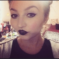 positively-blonde:  Couldn’t sleep so started playing around with makeup and decided to try out black lips - I actually quite like it! Don’t have any black lipstick so just made do with black eyeliner and matte eyeshadow :)  You&rsquo;re so pretty