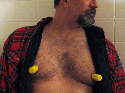 nippig:  http://nippig.tumblr.com/archive 
