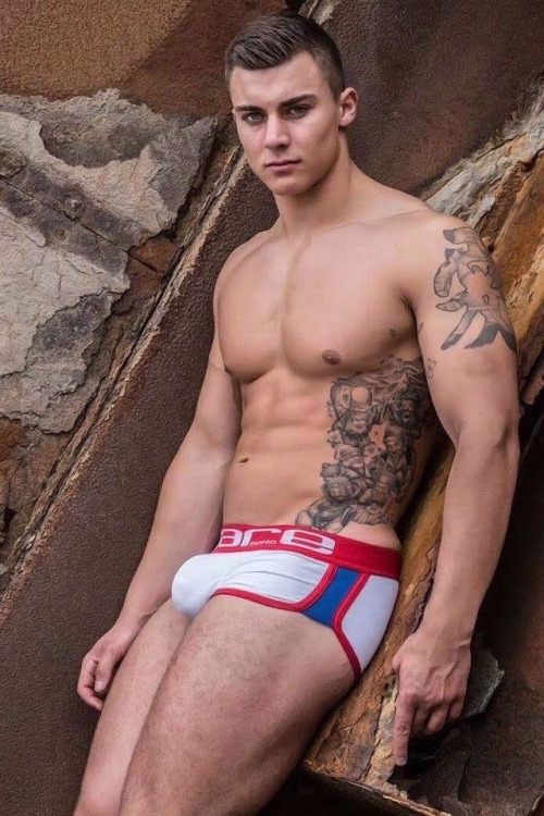 Hot Men4Men