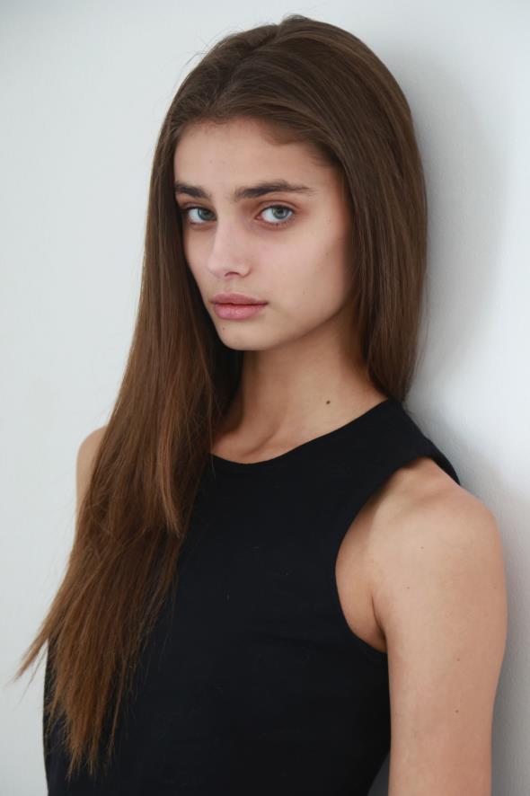 thefashionbubble:  Taylor Hill @ IMG Models. 
