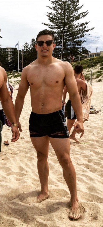 polytrades:Islander guys in Sydney are winning part #1 #polytrades #moariDadddy AF!