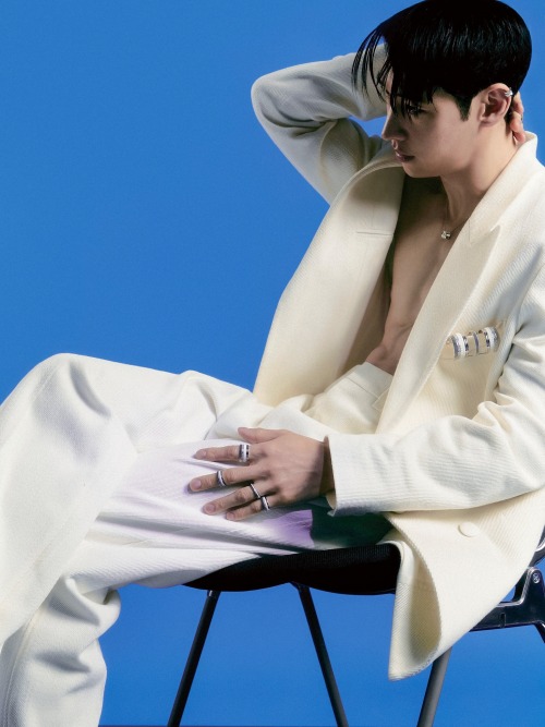 LEE JEHOON By Choi Narang, MEN Noblesse (April 2023)