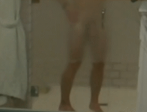 nedakalantar:  the shower that keeps on giving   Hayden shower penis outline