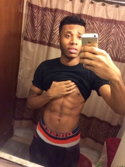 ilikeithomo:  Thomas Tekno is sexy af