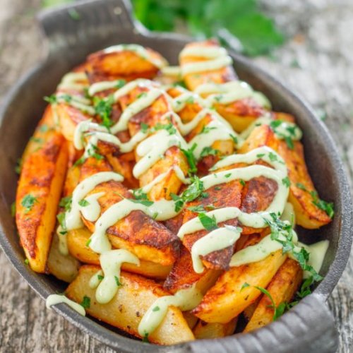 happyvibes-healthylives:Roasted Potatoes with Garlic Aioli(by: jocooks)