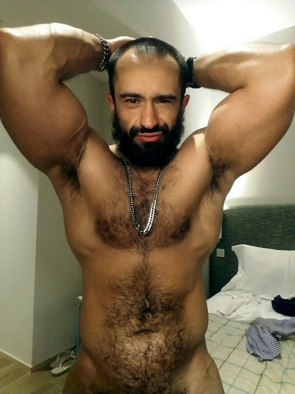 masterjoao:  Toy-like people make me boy-like…  Come worship me     Oh my goodness!