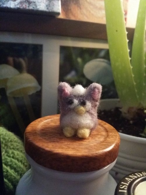 abandonedshops: object class: euclid (this little man was made as a prototype for a commission!