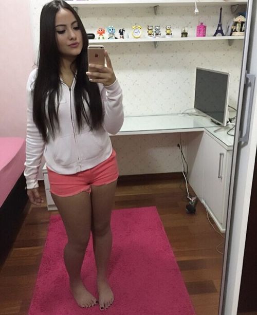 https://streetgrl.tumblr.com/post/146210022492