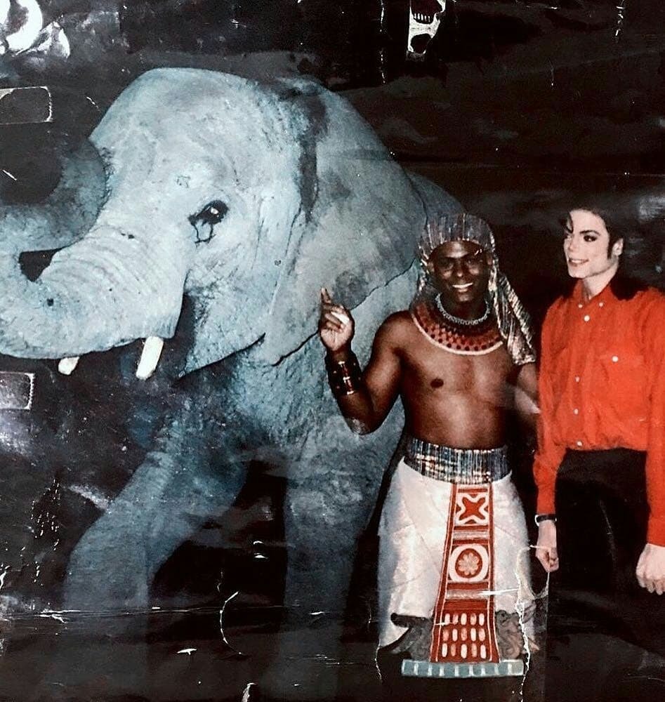 Reposted from @jackson.rare - On the set of ‘Remember the time’, 1992