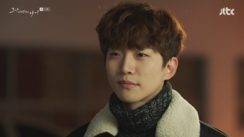 flowercaps: the way gang doo looks at moon soo