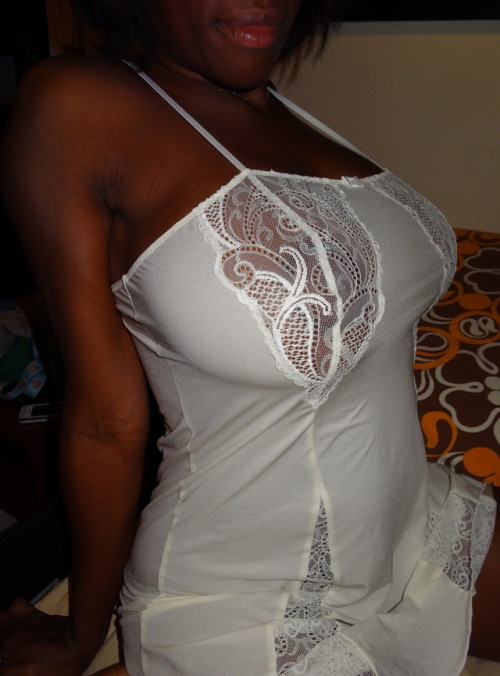 hugeblackbooblover:  Pretty ass tittys