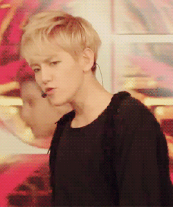 exoturnback:  holy mother of contacts 