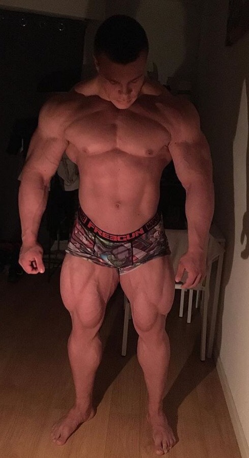 agmsye - Male Muscle Transformations