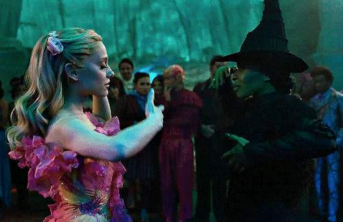 Wicked (2024) Dir. Jon M. Chu