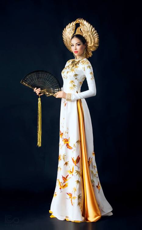 rawrilikefood: 2015년12월10일. Miss Vietnam Universe Ao Dai part II.