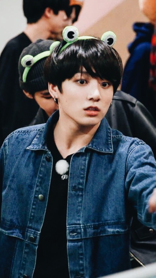 Jungkook Run Episode Wallpapers 🎥