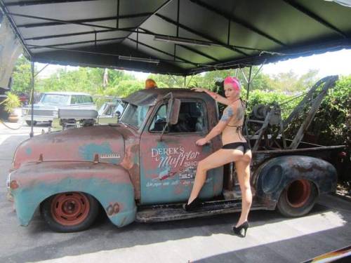 Pin Ups, Rat Rods and Hot Rodz adult photos