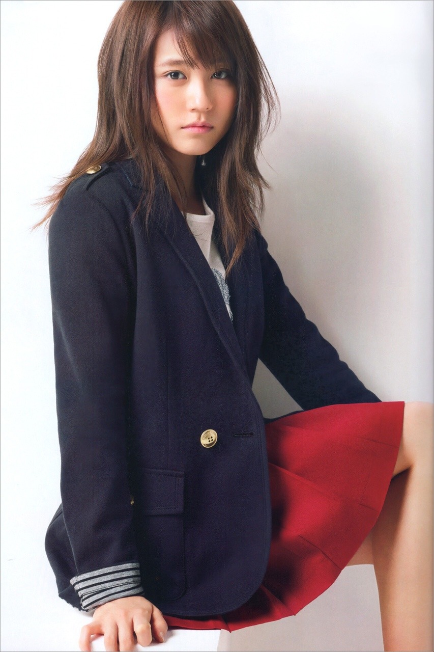 kawaii-kirei-girls-and-women:  可愛い 新垣結衣 有村架純 川島海荷 吉木りさ