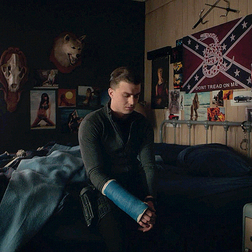 Joe Keery As GATOR TILLMANFARGO5x03 The Paradox Of Intermediate Transactions