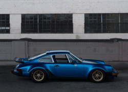 gashetka:  1975-1989 | Porsche 911 Turbo (930) | Photo by Sean Klingelhoefer